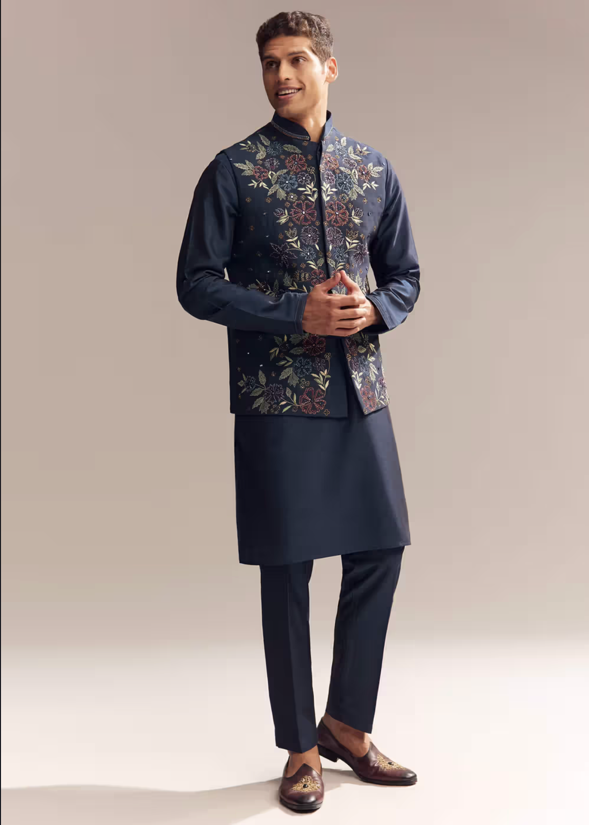Outfit and mood inspiration for India · Wedding - Men